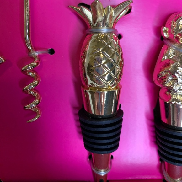 4-Piece Barware Set Lilly Pulitzer Target Collaboration - Picture 5 of 8